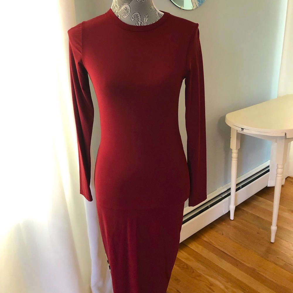 Zara bodycon dress in festive burgundy